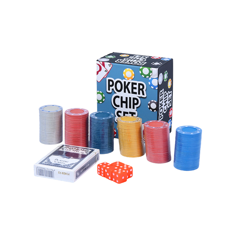 Komplet med farvede jetoner, spillekort og terningpokerchipsæt