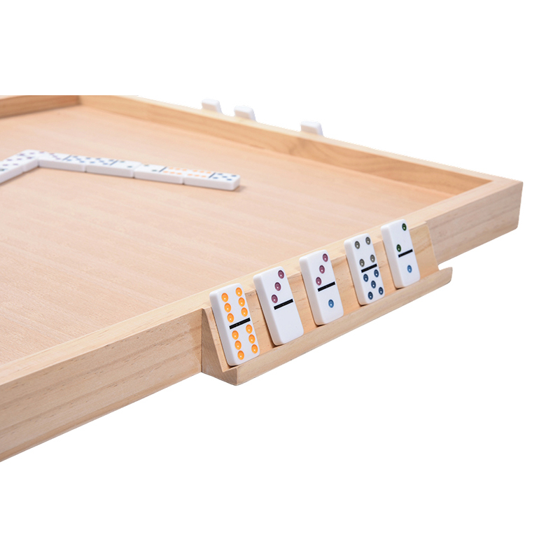 Træspiltilbehørstavle Domino-specifikt layout med bærbare bakker