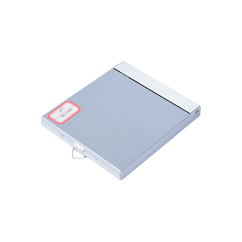 Portable Metal Case Edition Magnetic Dart og Tic-Tac-Toe Combo Game