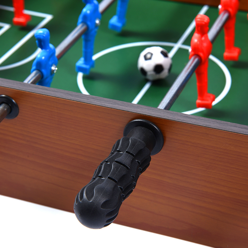 Klassisk bordfodboldbord i træ - Kompakt skrivebordsspil med livlige spillere og scoretrackere