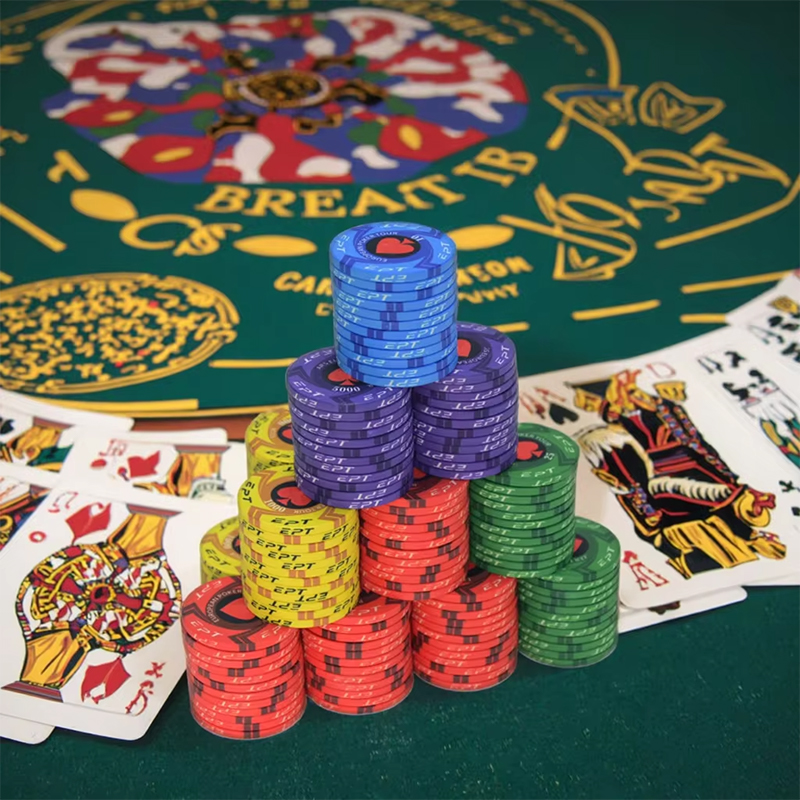 Brugerdefinerede keramiske pokerchips - Premium kvalitet til en autentisk kasinooplevelse